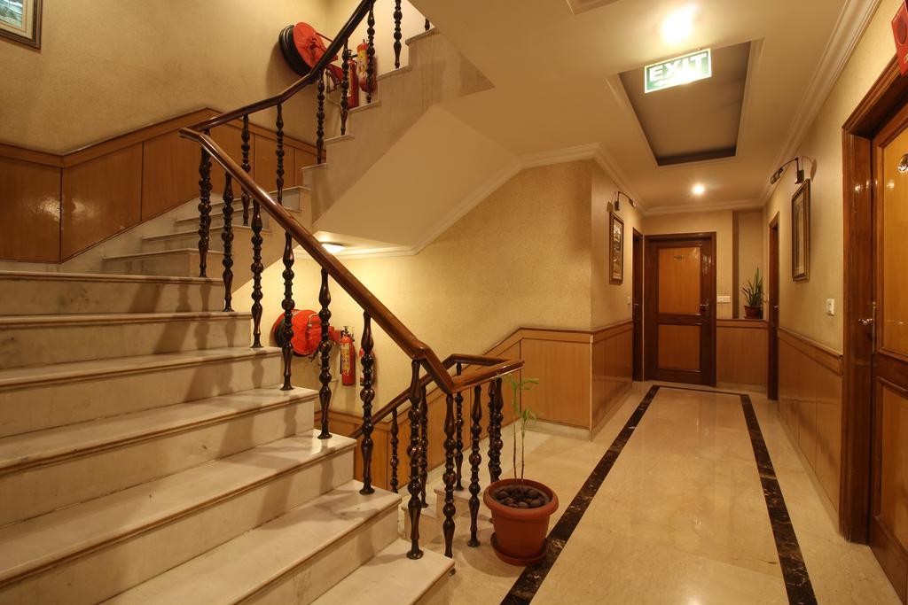 Hotel Singh International Delhi  Exterior foto